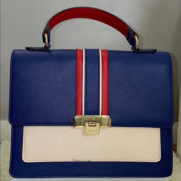 Bag - Picture 2 of 6